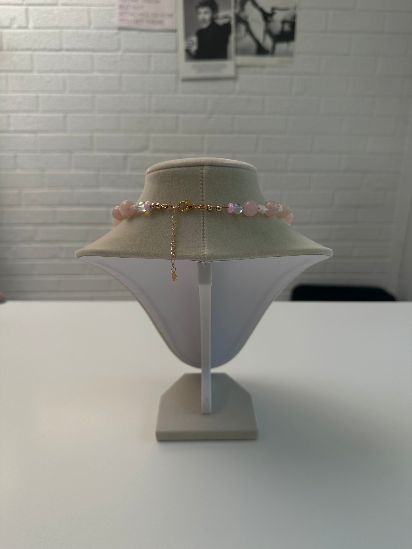 Aphrodite Choker